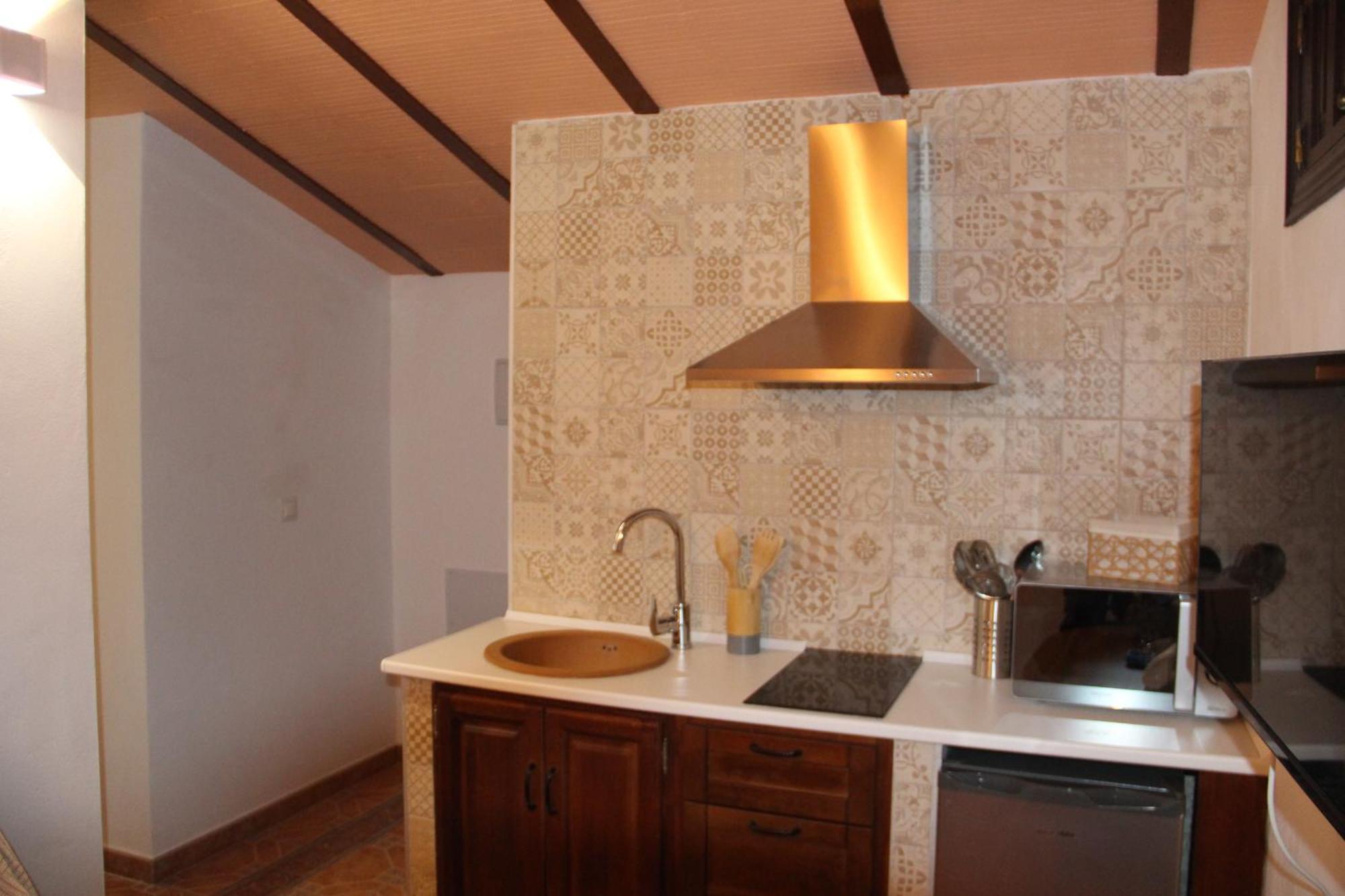 Atico De La Miel Apartment Setenil De Las Bodegas Bagian luar foto